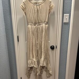Elegant Cream Maxi Dress